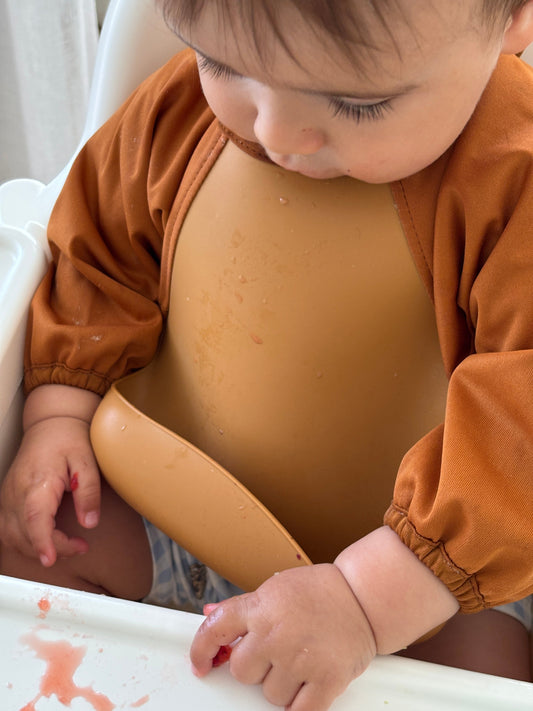The Smock Bib vs Silicone Bib Debate - Or Why You Might Not Have to Choose